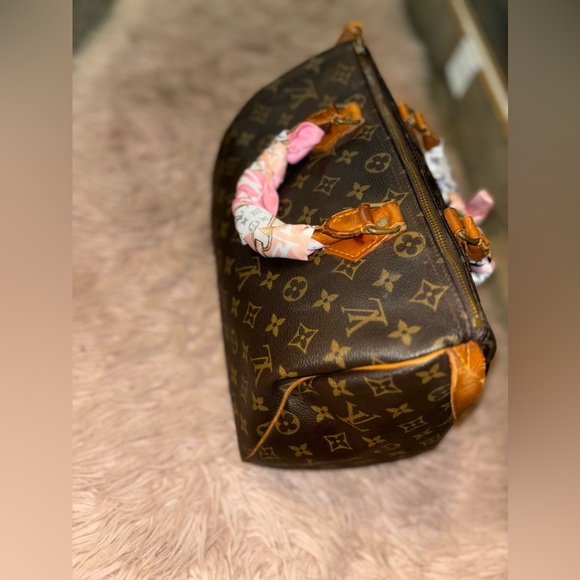 Louis Vuitton Speedy 30 - Picture 15 of 16